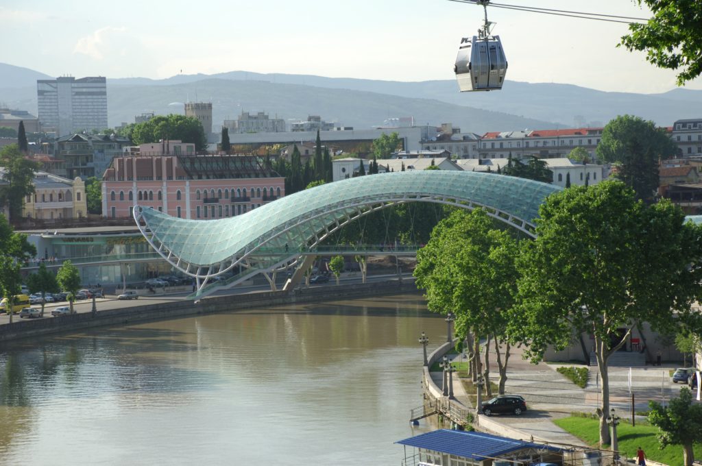 Most Pokoju w Tbilisi