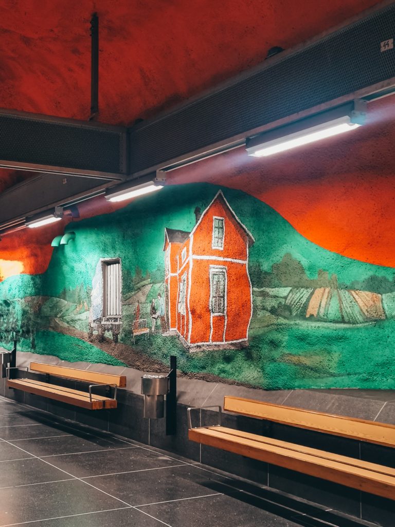 Galeria sztuki w metrze