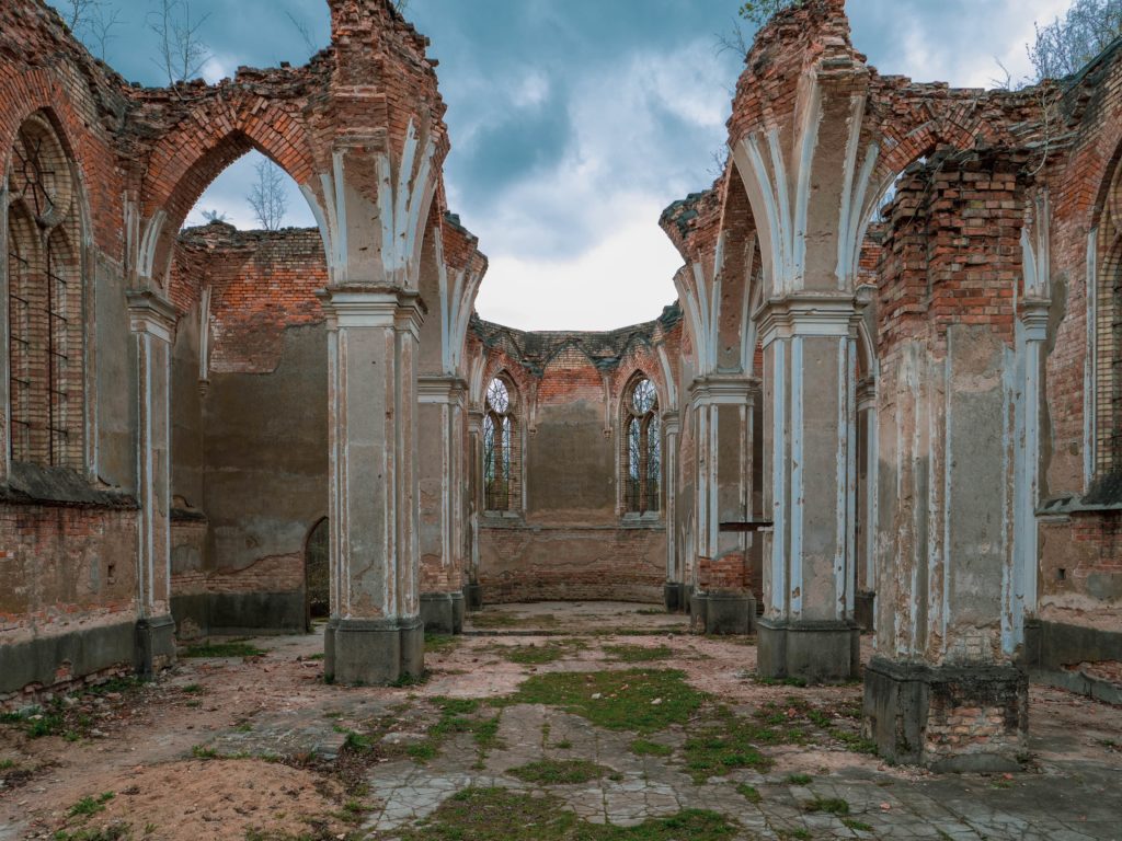 Ruiny Kościoła w Jałówce