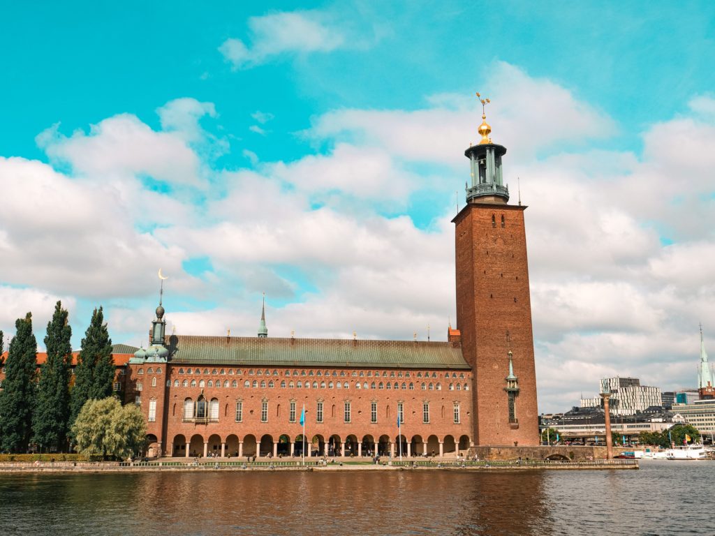Ratusz miejski w Sztokholmie - stąd startuje rejs