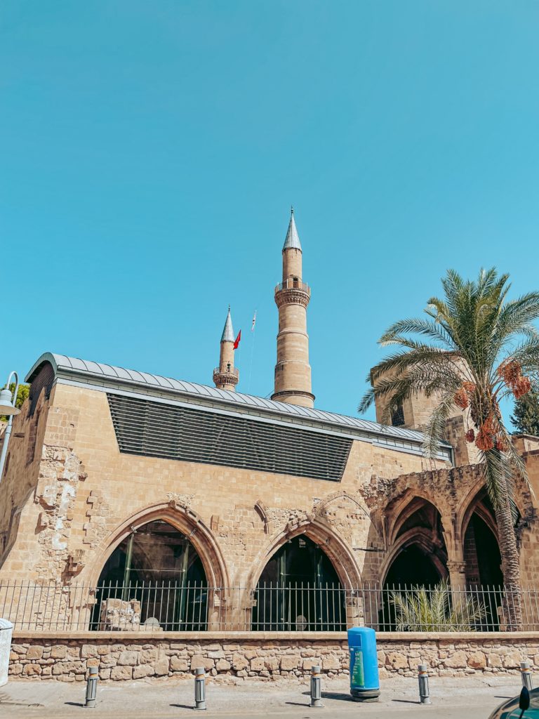 Dawny kościół i meczet