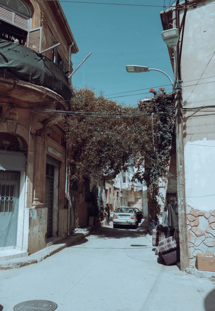 Wąskie uliczki Nikozji północnej
